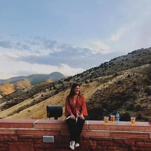 Meet your Posher, Julie